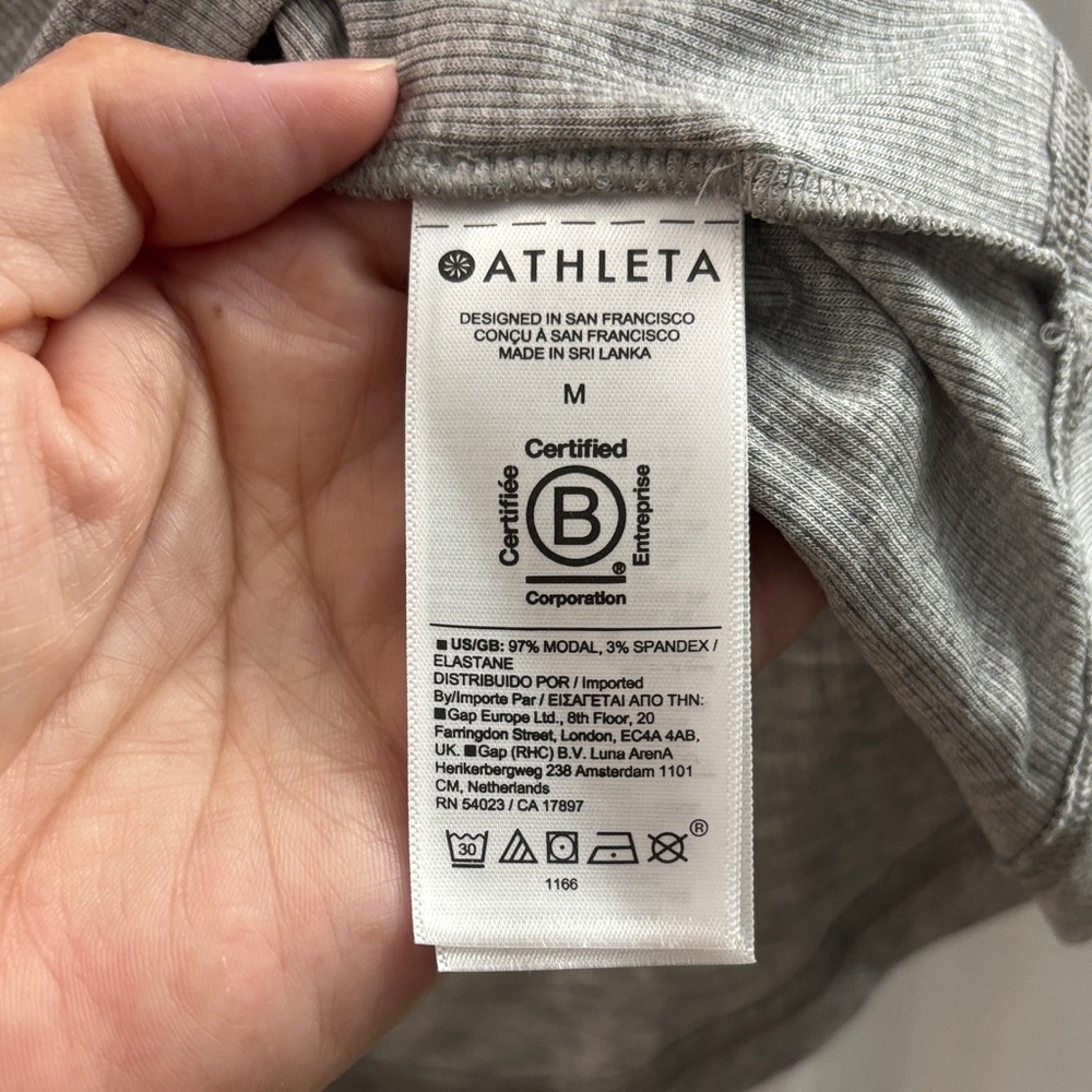 NWT Athleta With Ease Open Back Rib Tank Women’s Medium - Picture 7 of 7